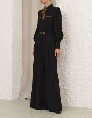 Wide-Leg Hose Belted
