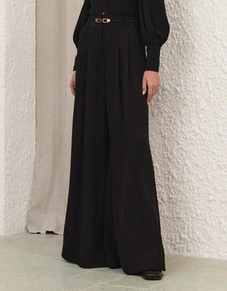 Wide-Leg Hose Belted