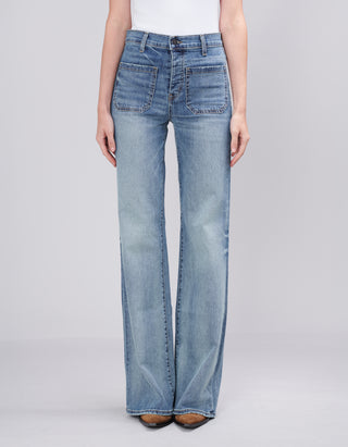 Flare-Leg Jeans Florence mit aufgesetzten Taschen