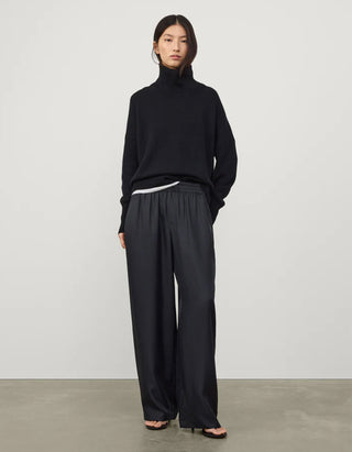 Wide-Leg Seiden-Hose