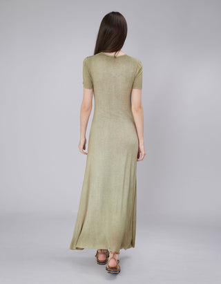 Geripptes Maxi Kleid mit V-Ausschnitt