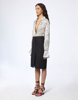 Gepunktete Bluse mit Seiden-Anteil