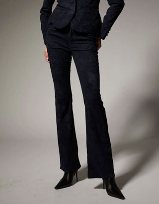Veloursleder-Hose Flare Micro