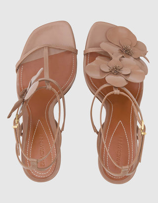 Leder-Sandale Orchid mit Blütendetails