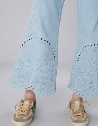 Flare-Leg Jeans Daylight mit Stickereien