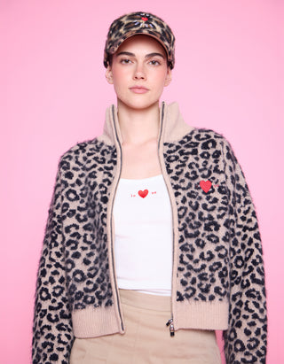 Gemusterte Fuzzy-Woll-Strickjacke mit Stickerei