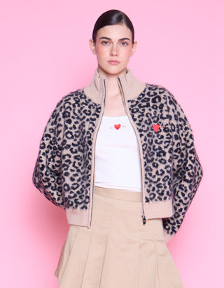 Gemusterte Fuzzy-Woll-Strickjacke mit Stickerei