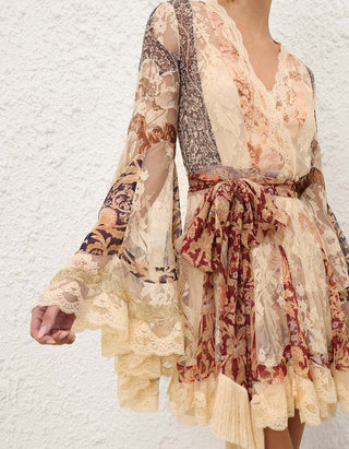 Seiden-Kleid Valiant Panelled mit Spitze und Bindegürtel