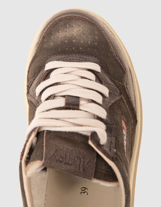 Veloursleder-Sneaker Medalist Low