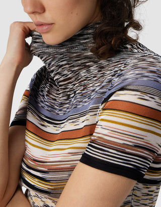 Kurzarm-Strick-Rollkragenpullover