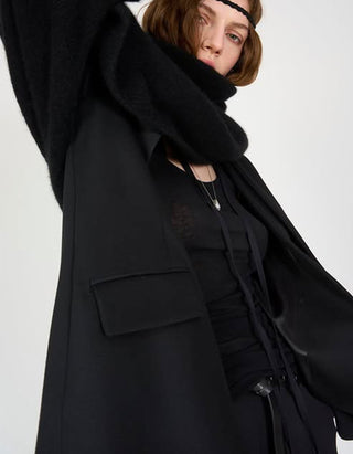 Oversize Blazer im Layering-Look mit Schulterpolstern