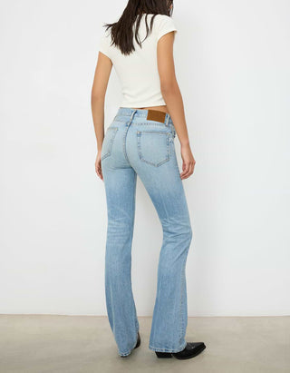Slim-Fit Bootcut-Jeans Cash