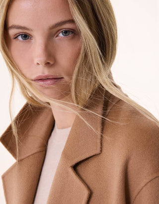 Doppelreihiger Kaschmir-Mantel Kaku