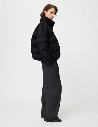 Oversize Daunen-Pufferjacke mit Kaschmir-Anteil