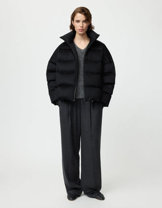 Oversize Daunen-Pufferjacke mit Kaschmir-Anteil