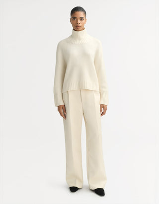 Kaschmir-Rollkragenpullover Girlfriend mit Ärmelschlitzen