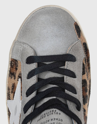Veloursleder-Sneaker Superstar Leopard mit Ponyfell-Details