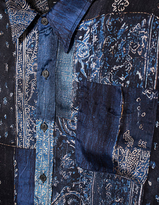 Oversize Seiden-Bluse im Bandana Design