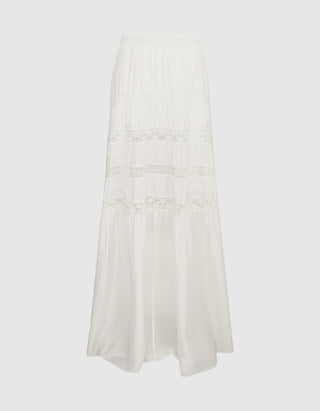 Maxi Seiden-Rock Nivine mit Spitzendetails