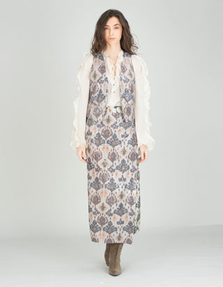 Bluse mit Rüschen und Perlen-Bändern