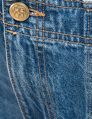 Flare-Leg Jeans The Delphine mit Metall-Verzierungen