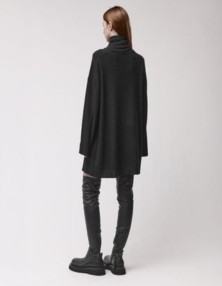 Oversize Fleece-Kleid mit Stehkragen