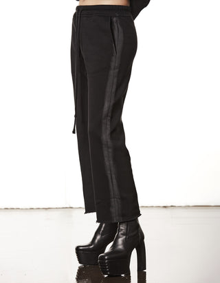 Jogginghose mit seitlichen Effekt-Streifen