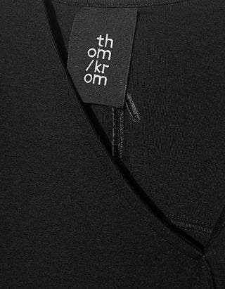 Longsleeve mit asymmetrischem Ausschnitt