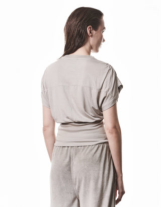 T-Shirt mit Raffung an der Schulter