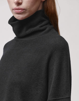 Oversize Fleece-Rollkragenpullover