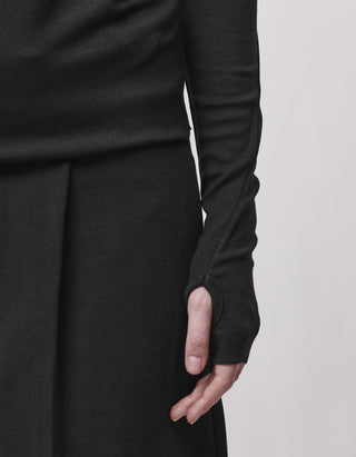 Longsleeve mit asymmetrischem Ausschnitt
