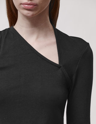 Longsleeve mit asymmetrischem Ausschnitt