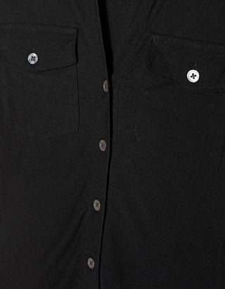 Taillierte Jersey-Bluse mit Brusttaschen