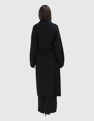 Woll-Kaschmir-Mantel mit Bindegürtel und Leder-Details
