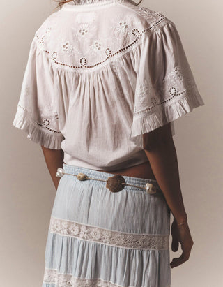 Bestickte Kurzarm-Bluse Mae