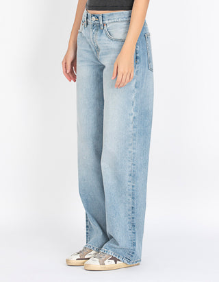 Relaxed Wide-Leg Jeans