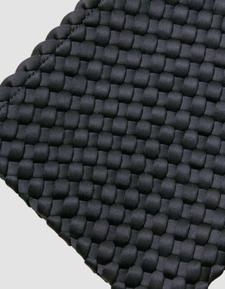 Geflochtene Tote Bag mit herausnehmbarer Pouch