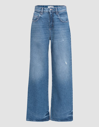 Wide-Leg Jeans