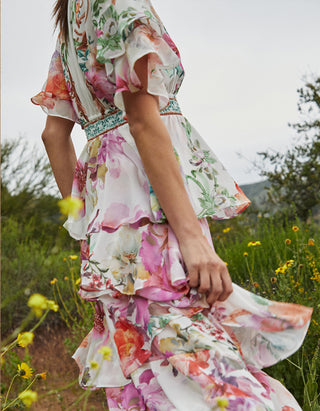 Gemustertes Kleid Itzayana mit Rüschen-Verzierung